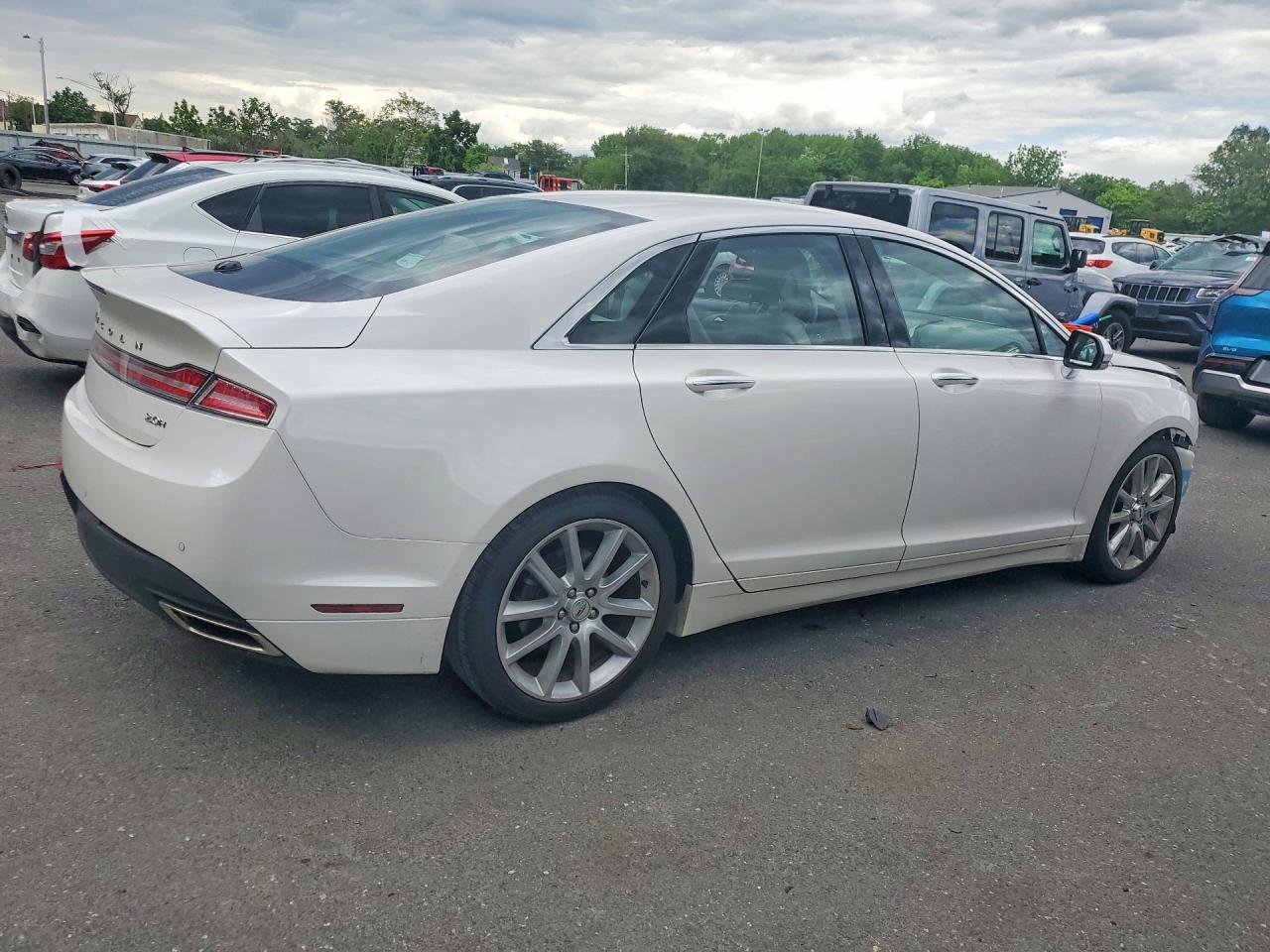 2016 LINCOLN MKZ HYBRID photo 7