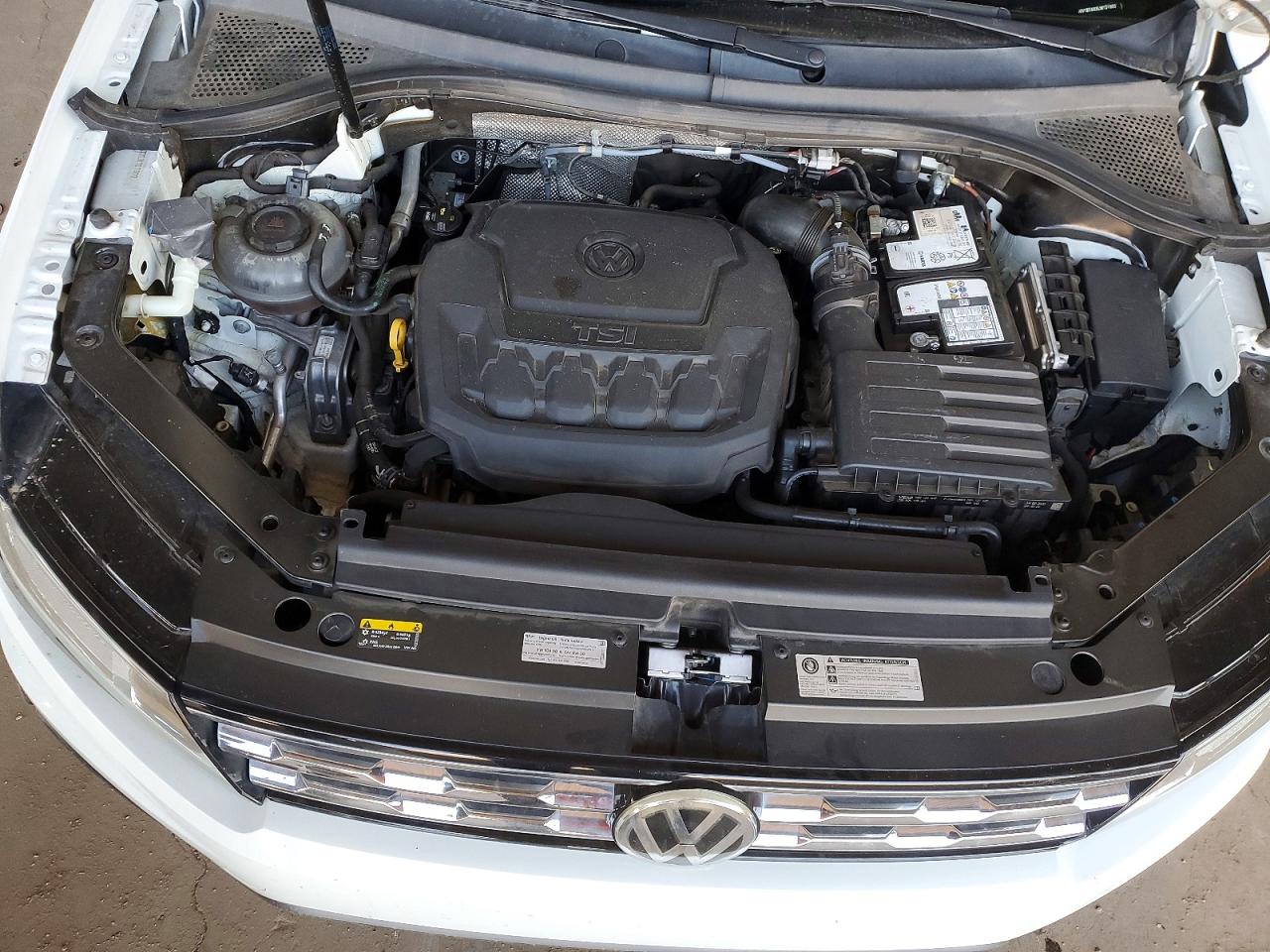 2020 VOLKSWAGEN TIGUAN S photo 23