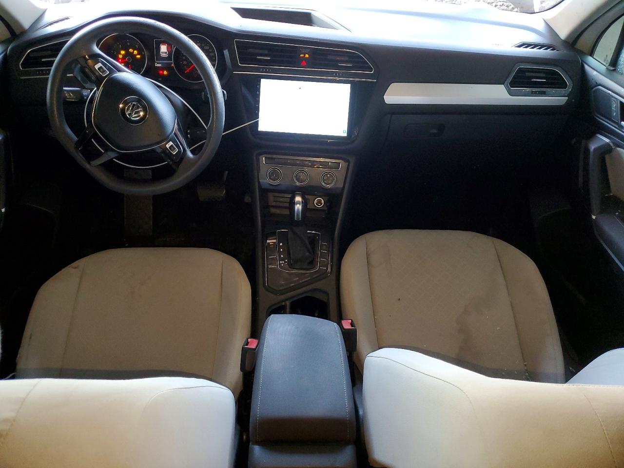 2020 VOLKSWAGEN TIGUAN S photo 15