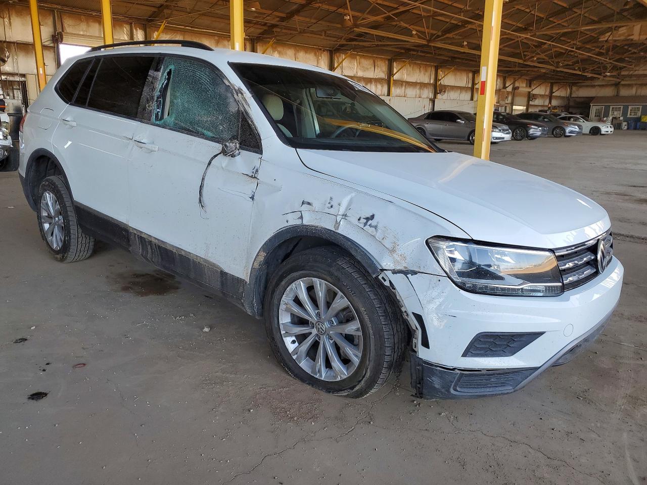 2020 VOLKSWAGEN TIGUAN S photo 7