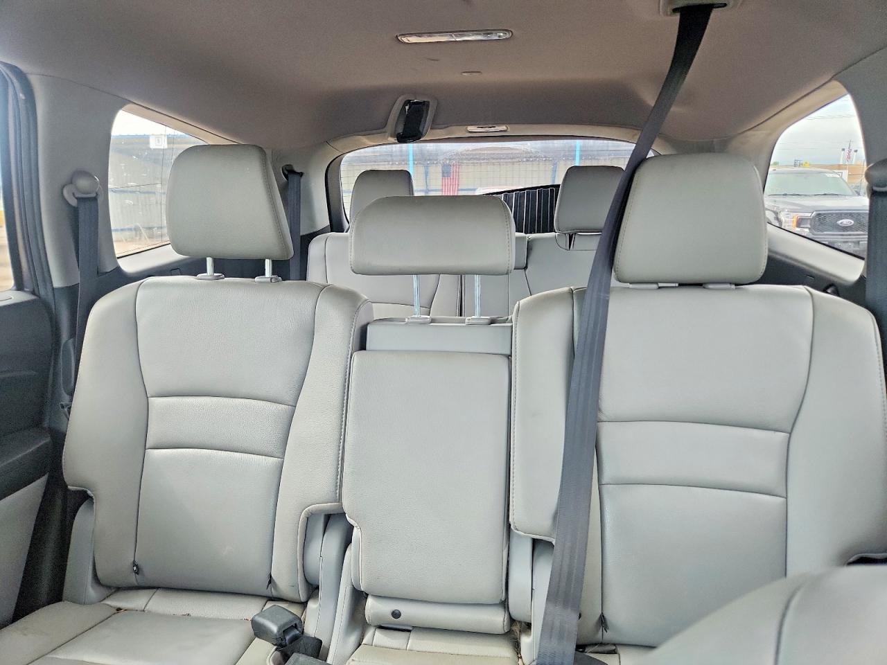 2016 HONDA PILOT EXL photo 19