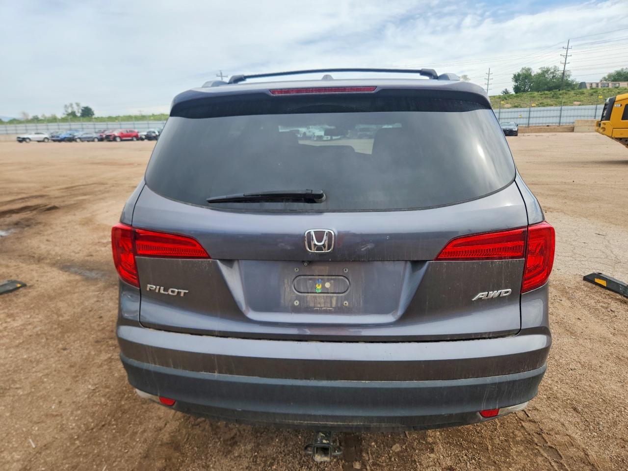 2016 HONDA PILOT EXL photo 11