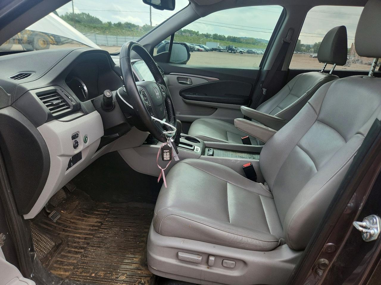 2016 HONDA PILOT EXL photo 13
