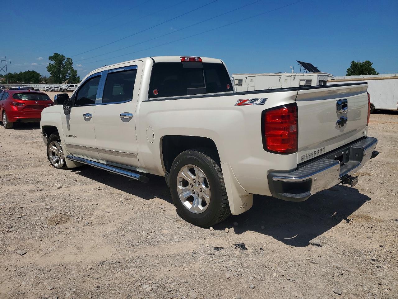 2015 CHEVROLET SILVERADO K1500 LT photo 2