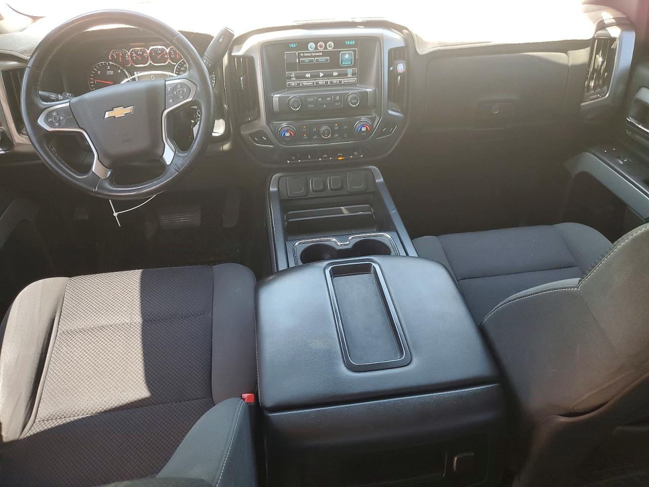2015 CHEVROLET SILVERADO K1500 LT photo 8