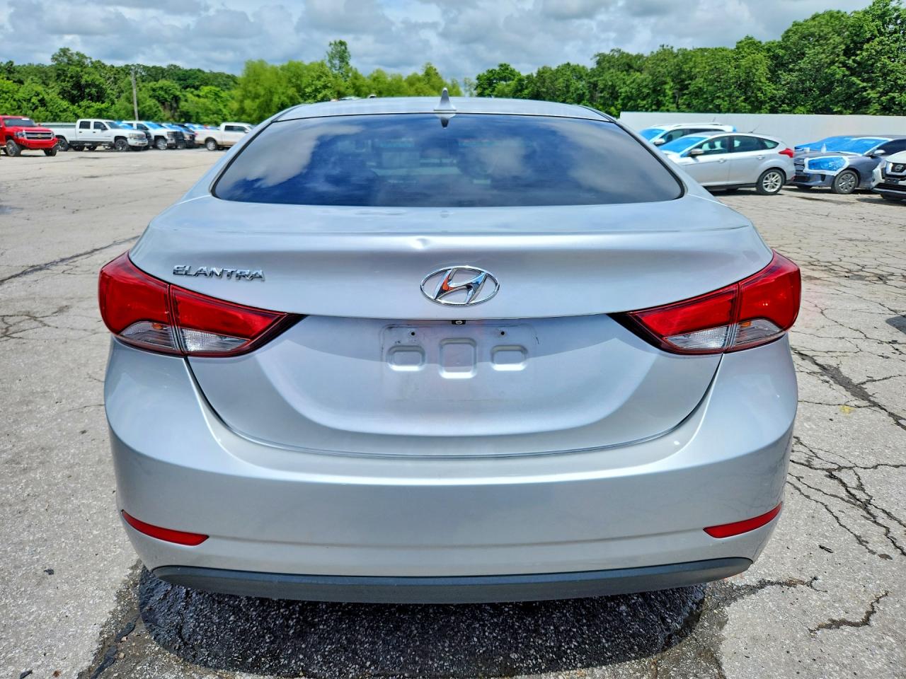 2015 HYUNDAI ELANTRA SE photo 11