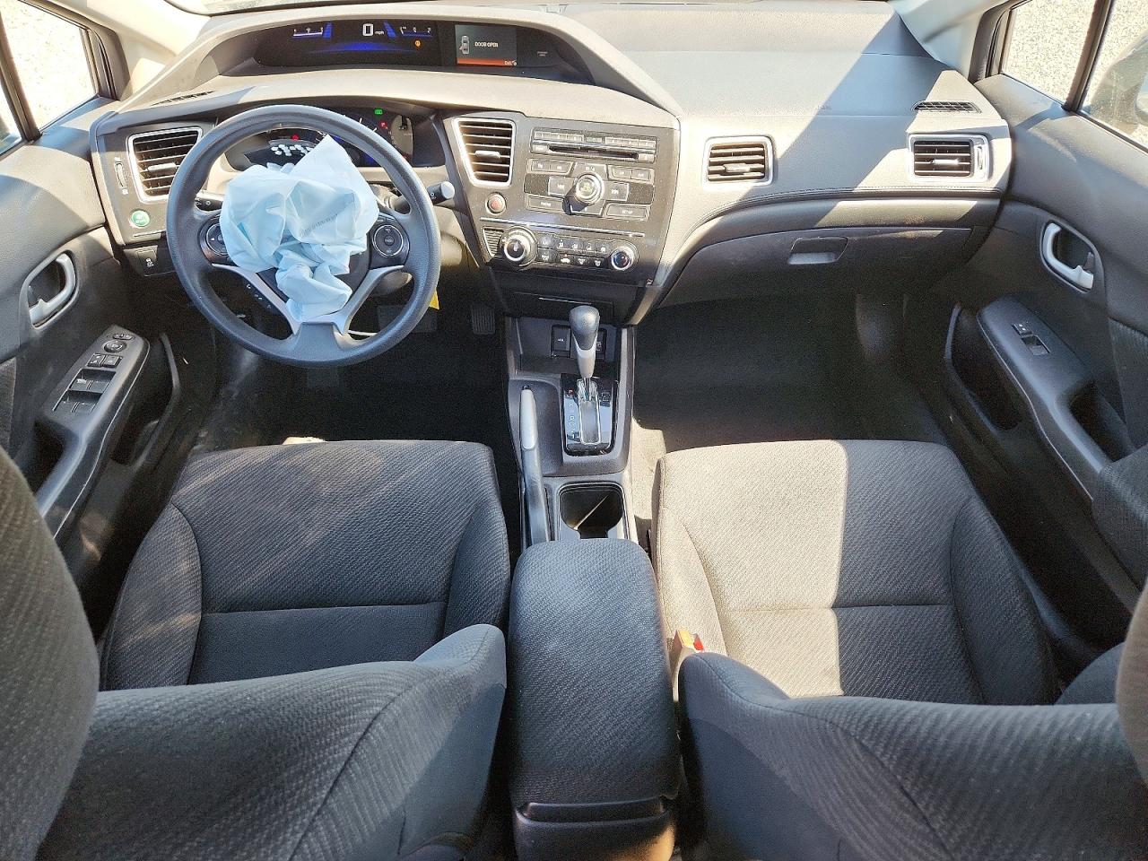 2013 HONDA CIVIC LX photo 8