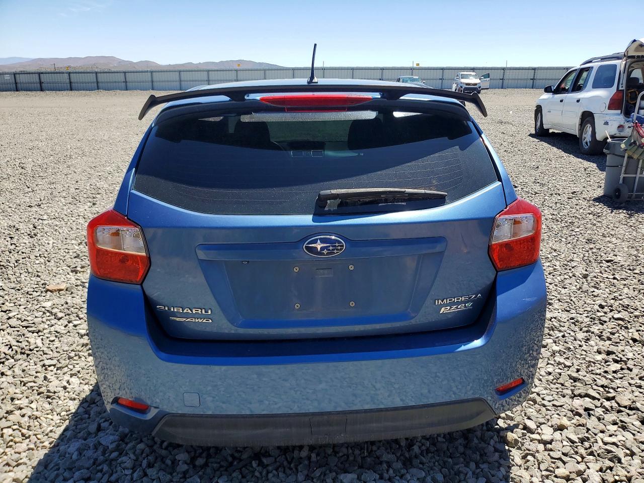2015 SUBARU IMPREZA photo 16