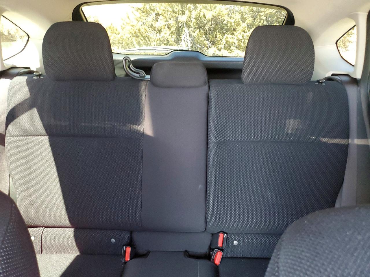 2015 SUBARU IMPREZA photo 28
