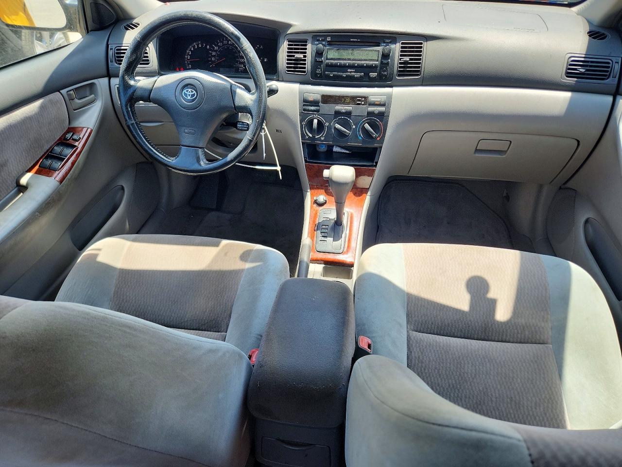2008 TOYOTA COROLLA LE photo 15
