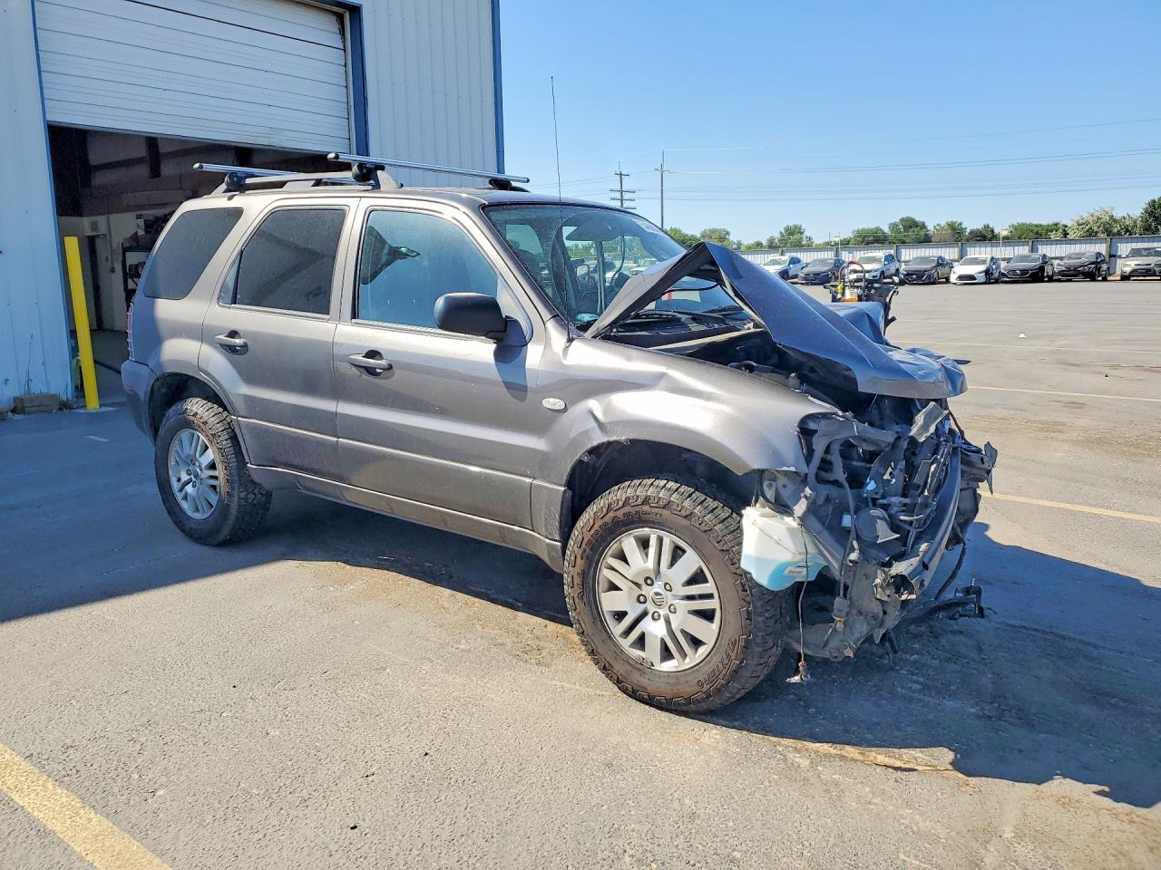 2005 MERCURY MARINER photo 10