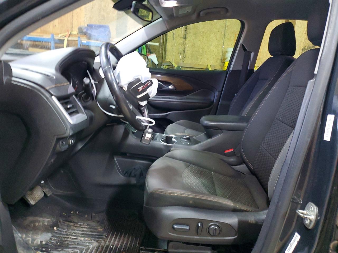 2018 GMC TERRAIN SLE photo 19