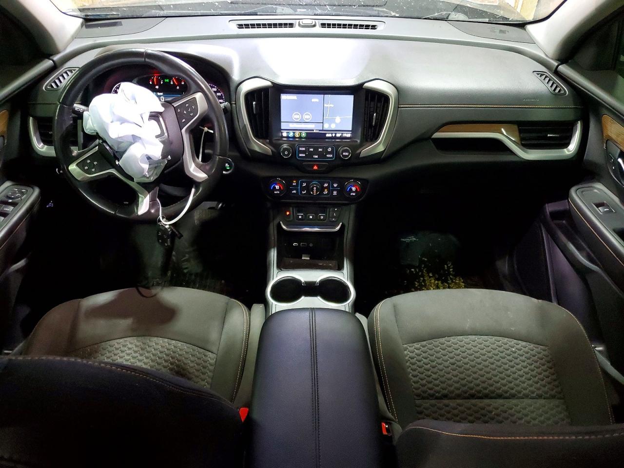 2018 GMC TERRAIN SLE photo 22