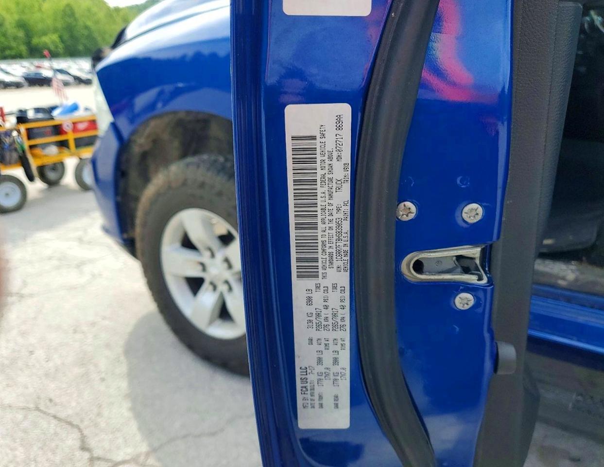 2017 RAM 1500 ST photo 12