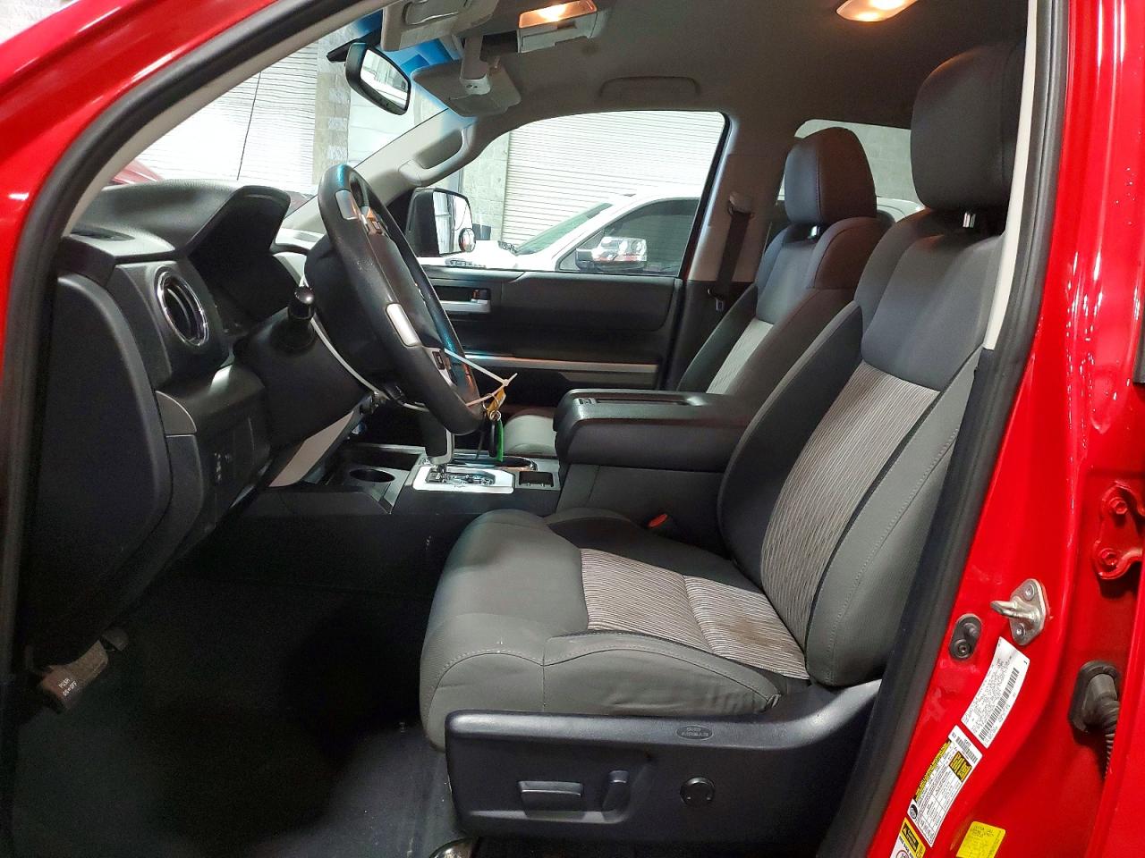 2014 TOYOTA TUNDRA SR5 photo 7