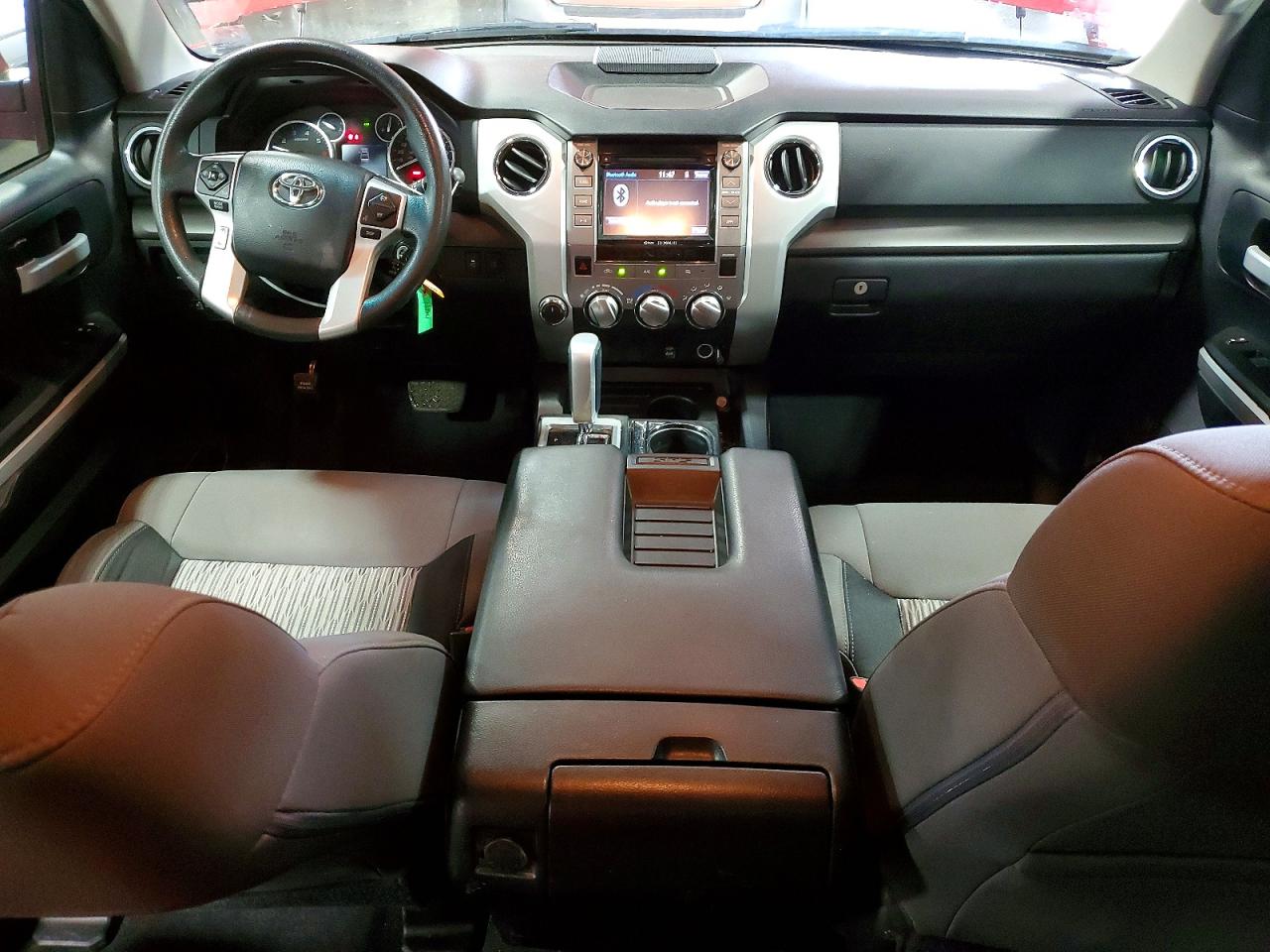 2014 TOYOTA TUNDRA SR5 photo 8