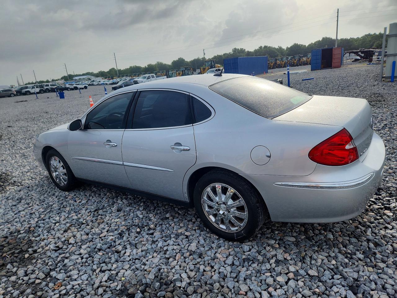 2009 BUICK LACROSSE CX photo 3