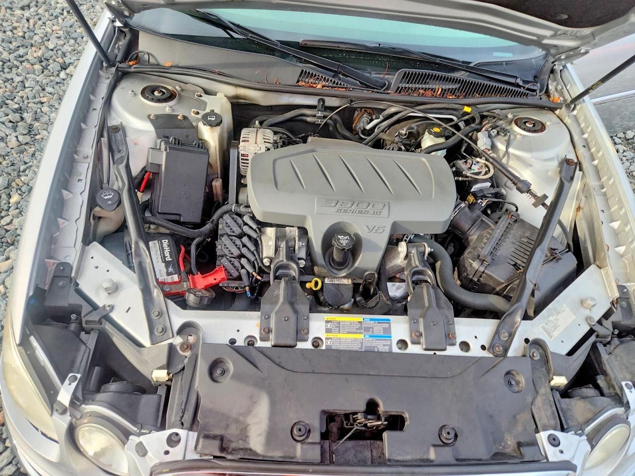 2009 BUICK LACROSSE CX photo 21