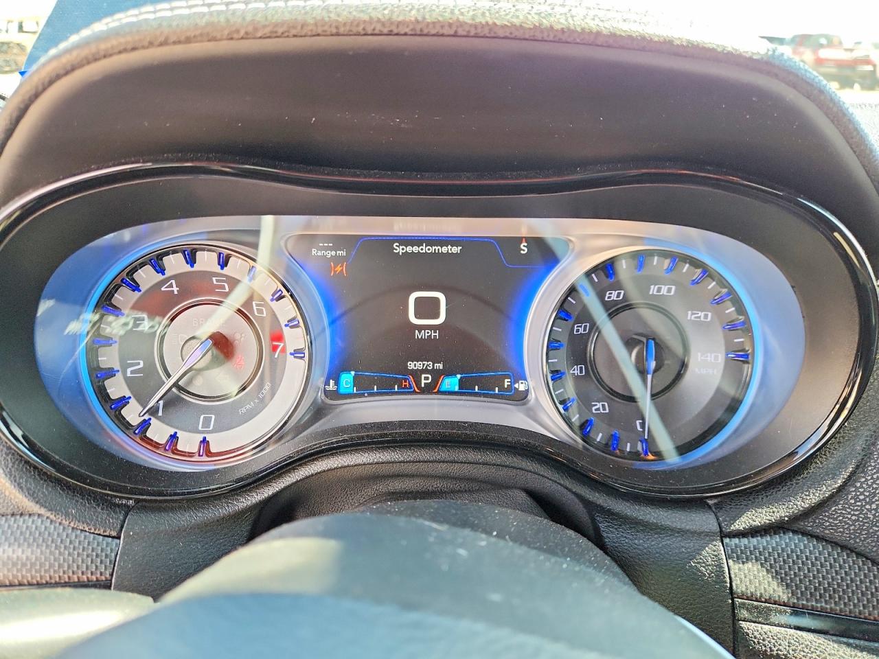 2015 CHRYSLER 300 S photo 25