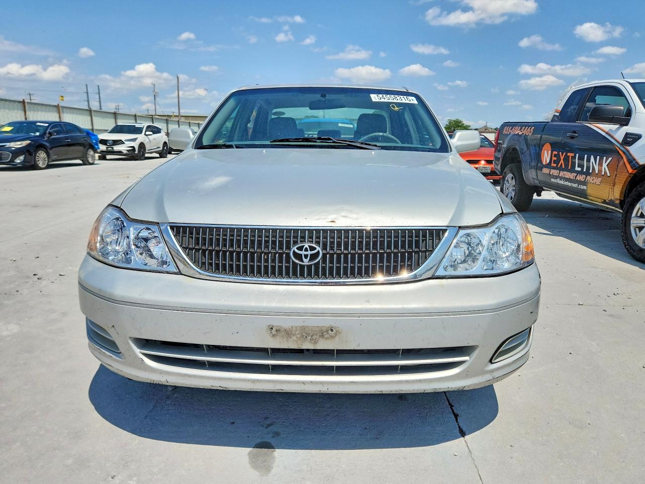 2002 TOYOTA AVALON XL photo 9