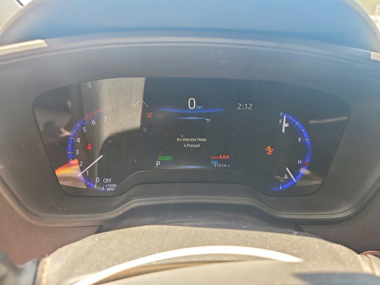 2020 TOYOTA COROLLA LE photo 9