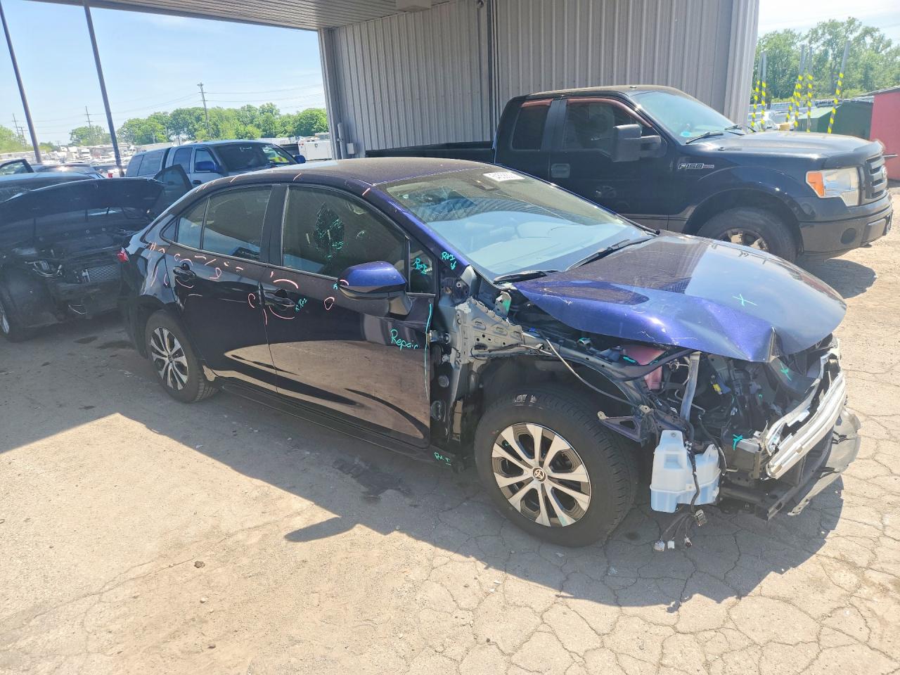 2020 TOYOTA COROLLA LE photo 4