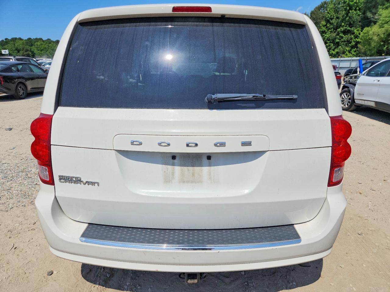 2013 DODGE GRAND CARAVAN SE photo 6
