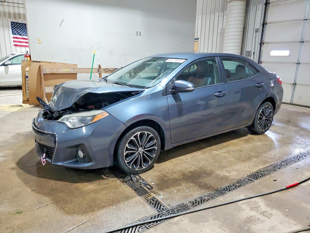 2015 TOYOTA COROLLA