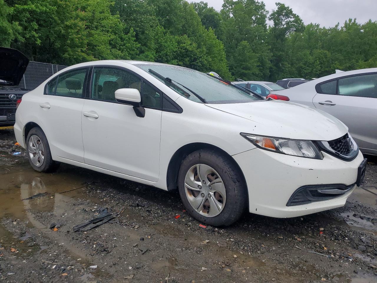 2015 HONDA CIVIC LX photo 4
