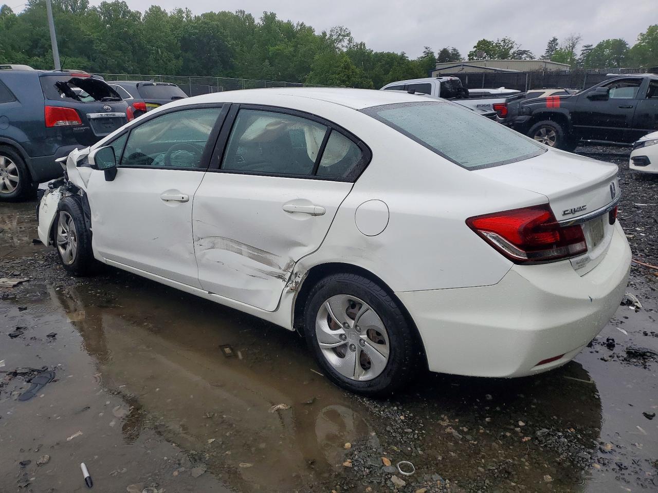 2015 HONDA CIVIC LX photo 2
