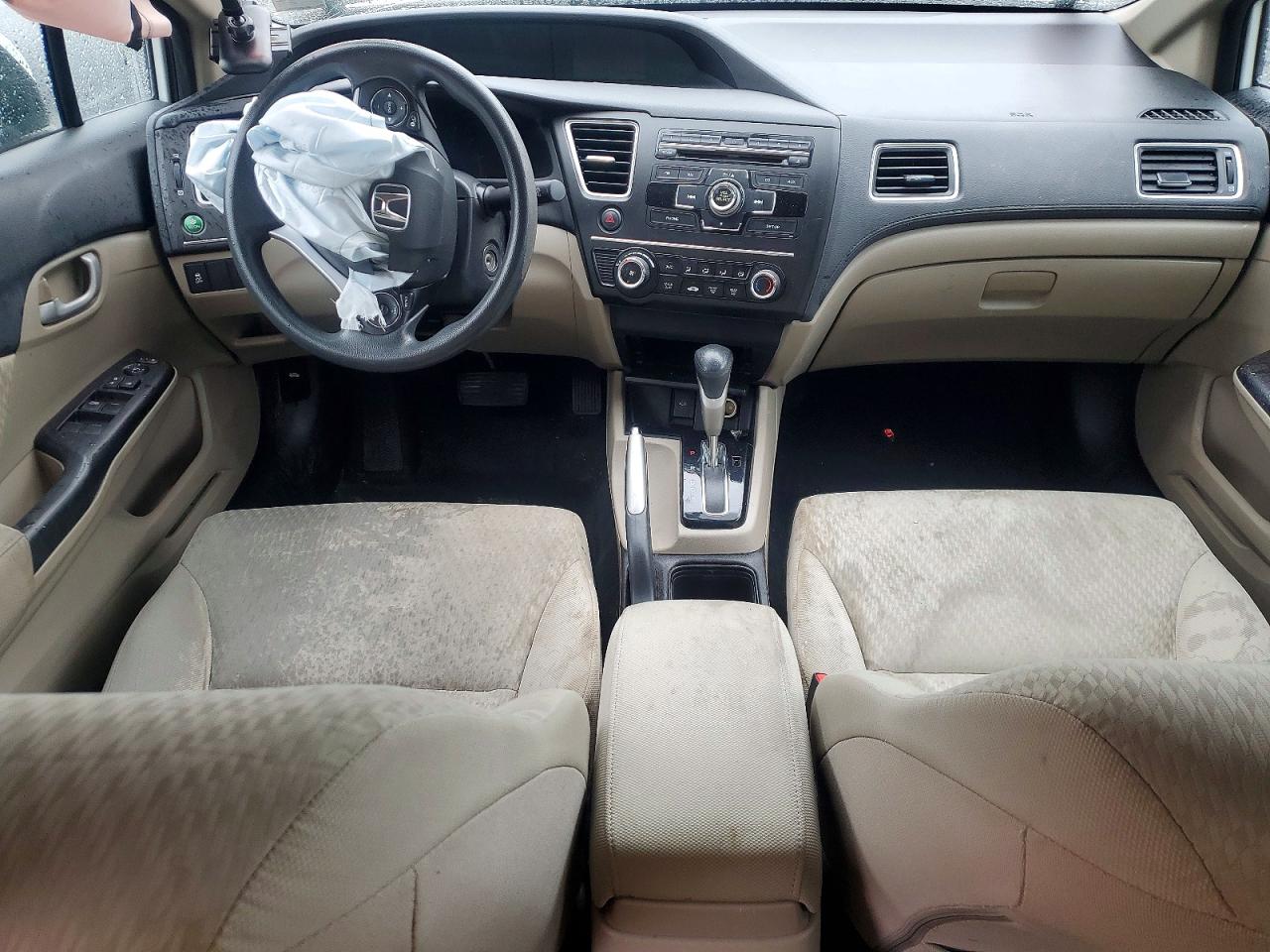 2015 HONDA CIVIC LX photo 8