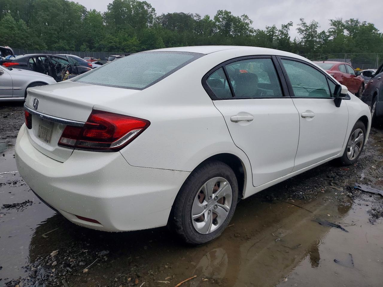 2015 HONDA CIVIC LX photo 3