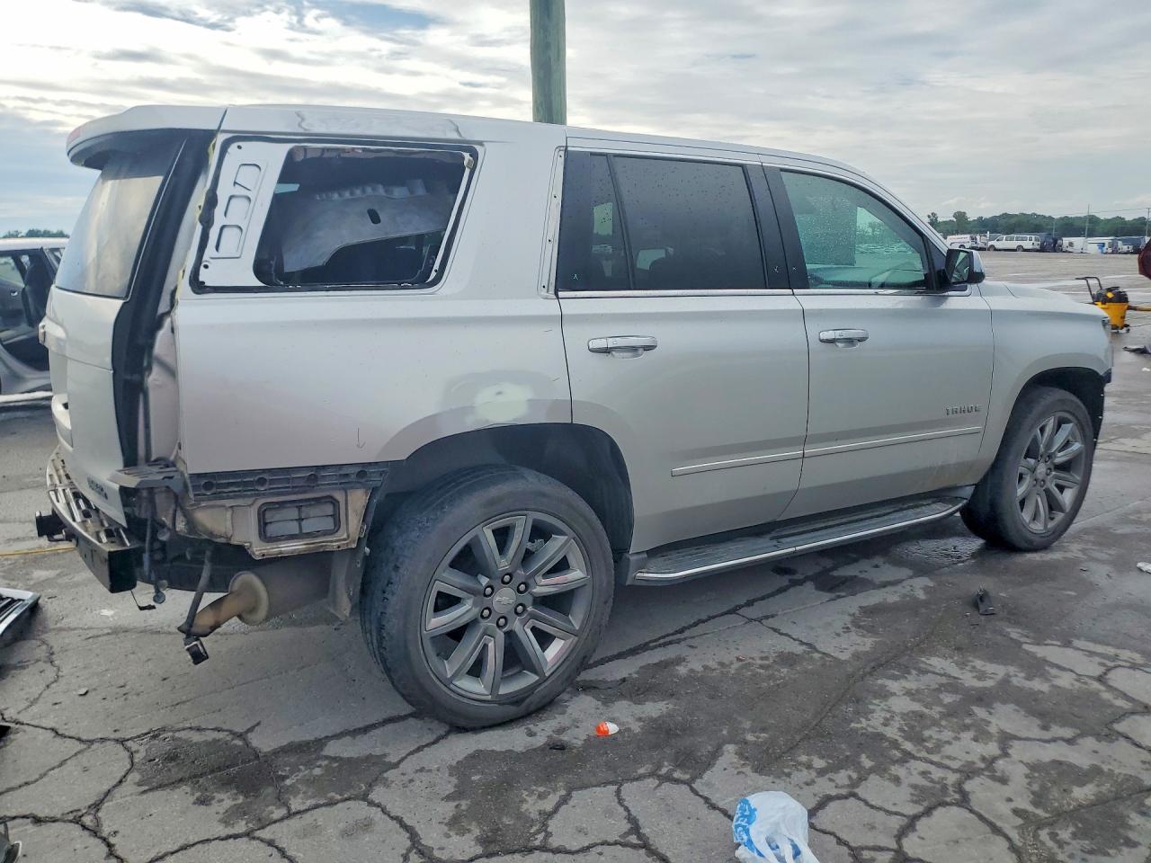 2015 CHEVROLET TAHOE K1500 LTZ photo 5