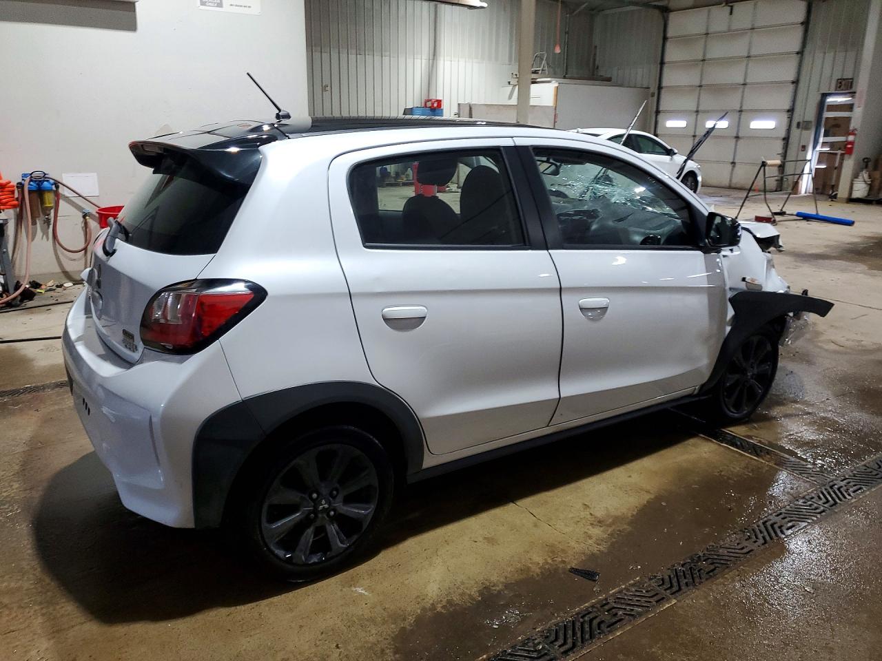 2023 MITSUBISHI MIRAGE SE photo 3