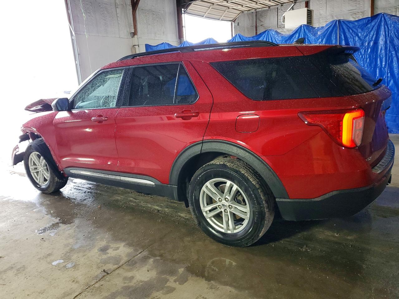 2021 FORD EXPLORER XLT photo 4