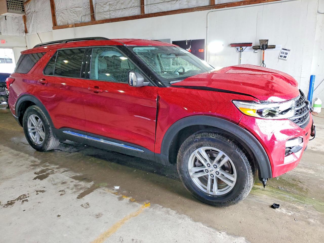 2021 FORD EXPLORER XLT photo 10