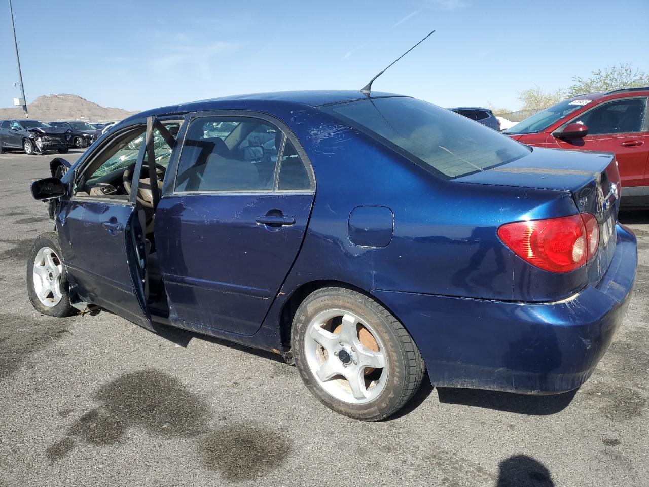 2005 TOYOTA COROLLA CE photo 2