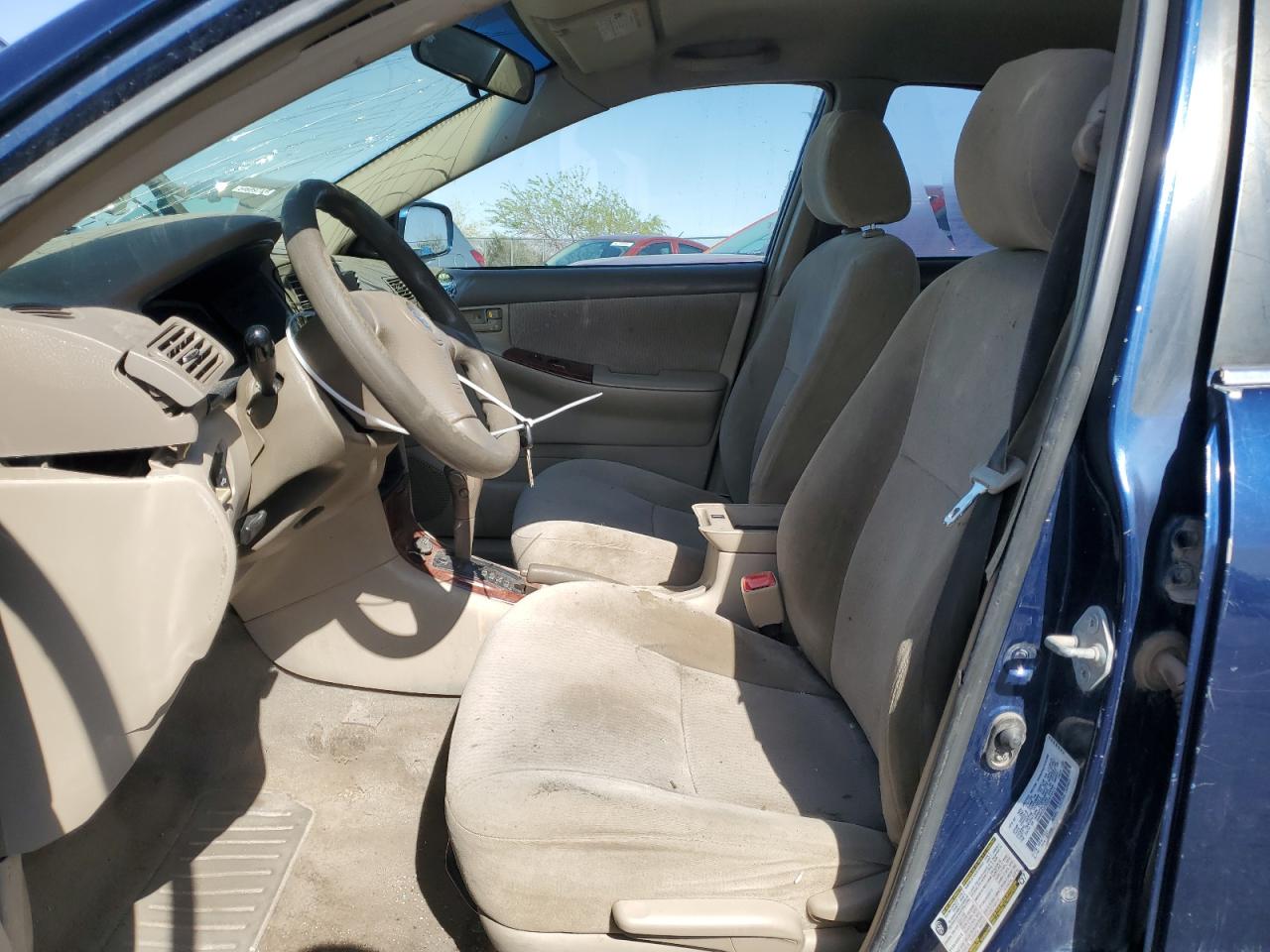 2005 TOYOTA COROLLA CE photo 7