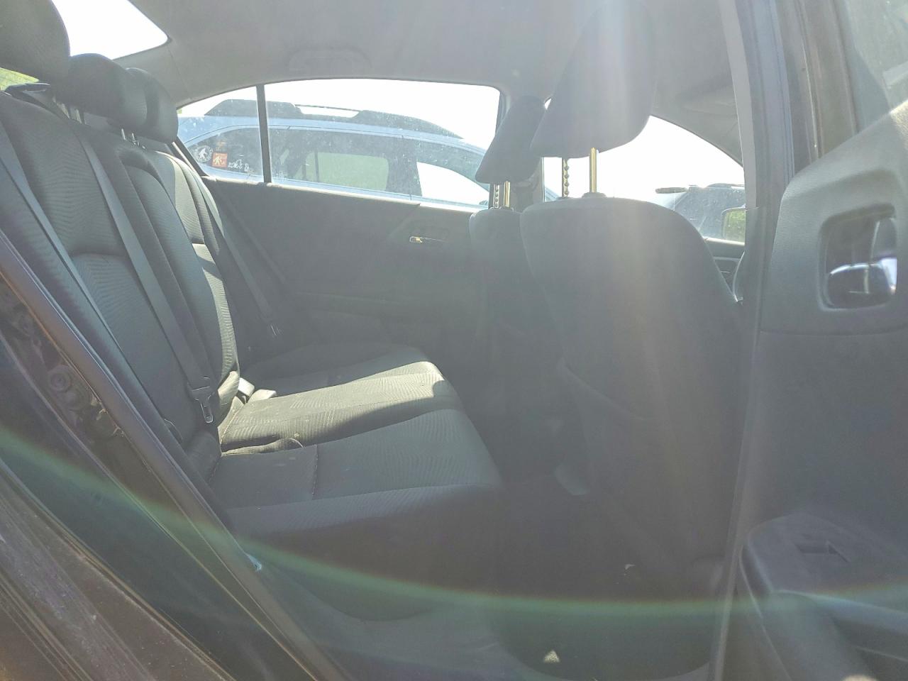 2015 HONDA ACCORD LX photo 19