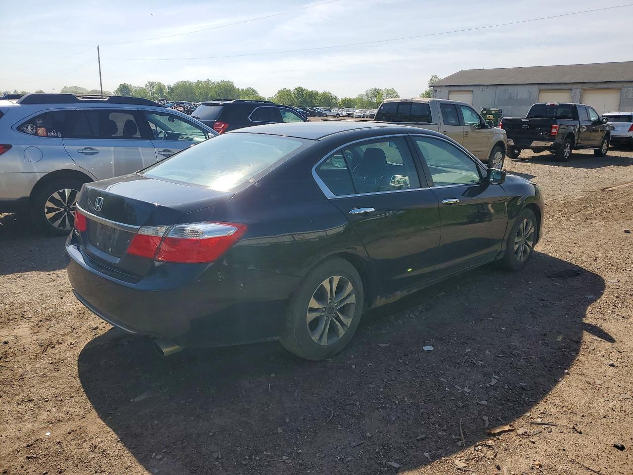 2015 HONDA ACCORD LX photo 5