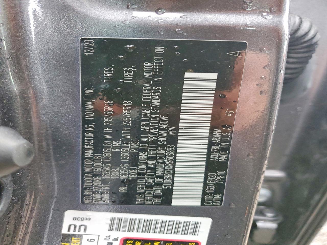 2024 TOYOTA HIGHLANDER HYBRID XLE photo 13