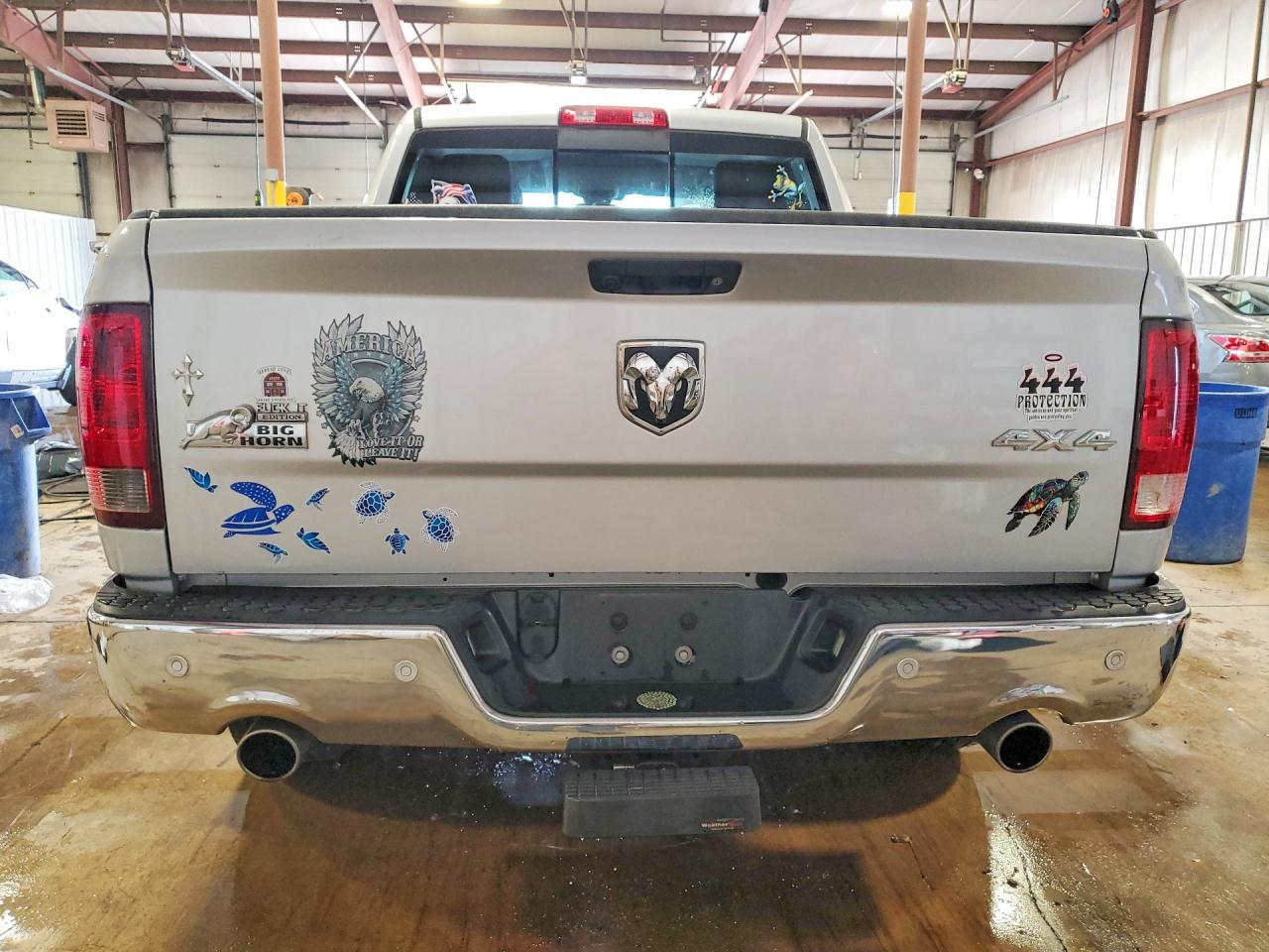 2018 RAM 1500 SLT photo 16