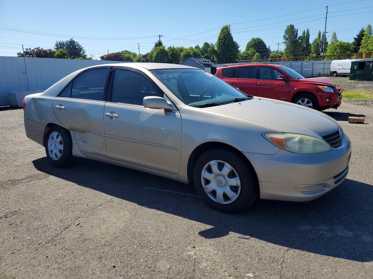 2004 TOYOTA CAMRY LE photo 7