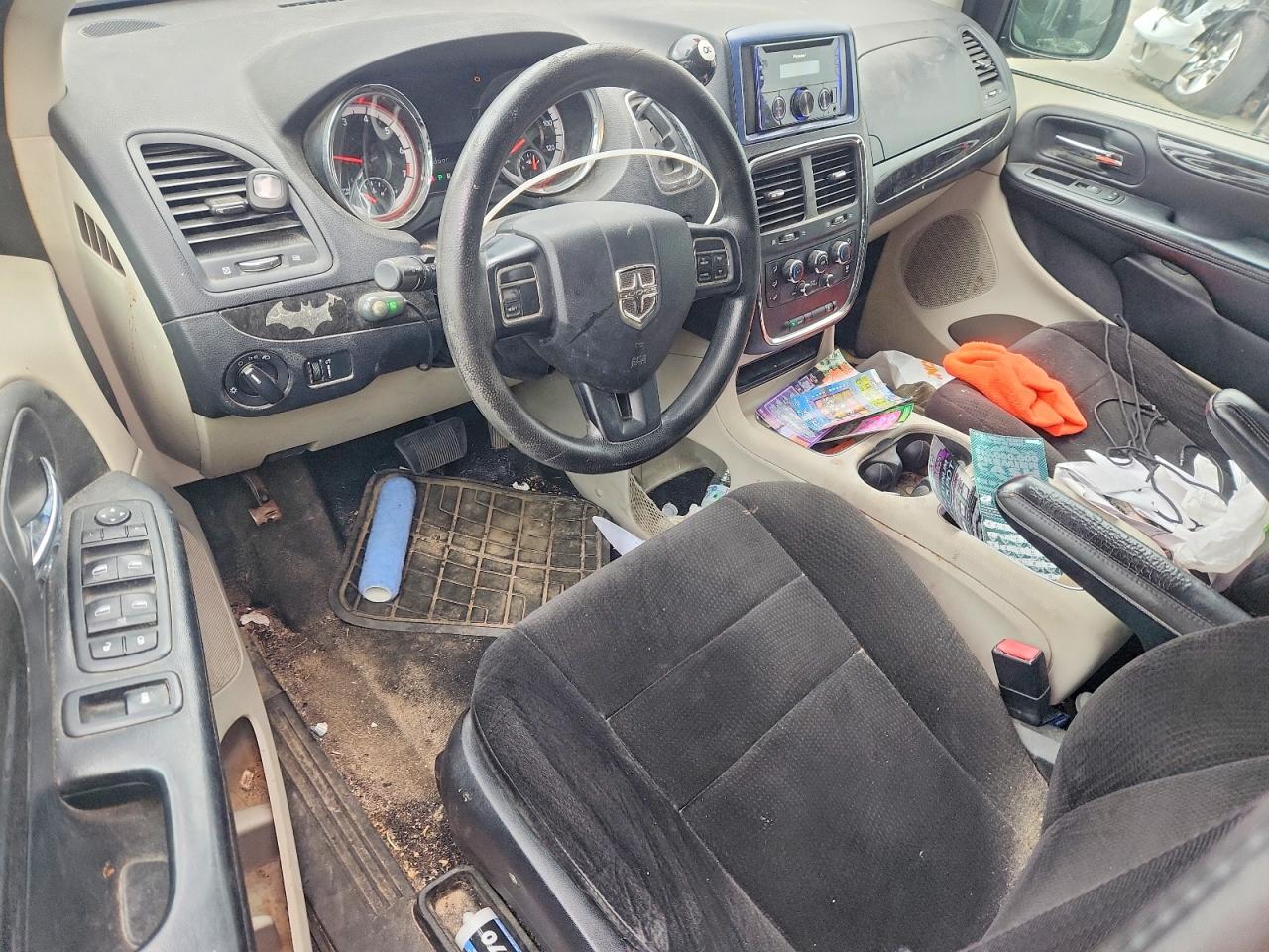 2012 DODGE GRAND CARAVAN SXT photo 15
