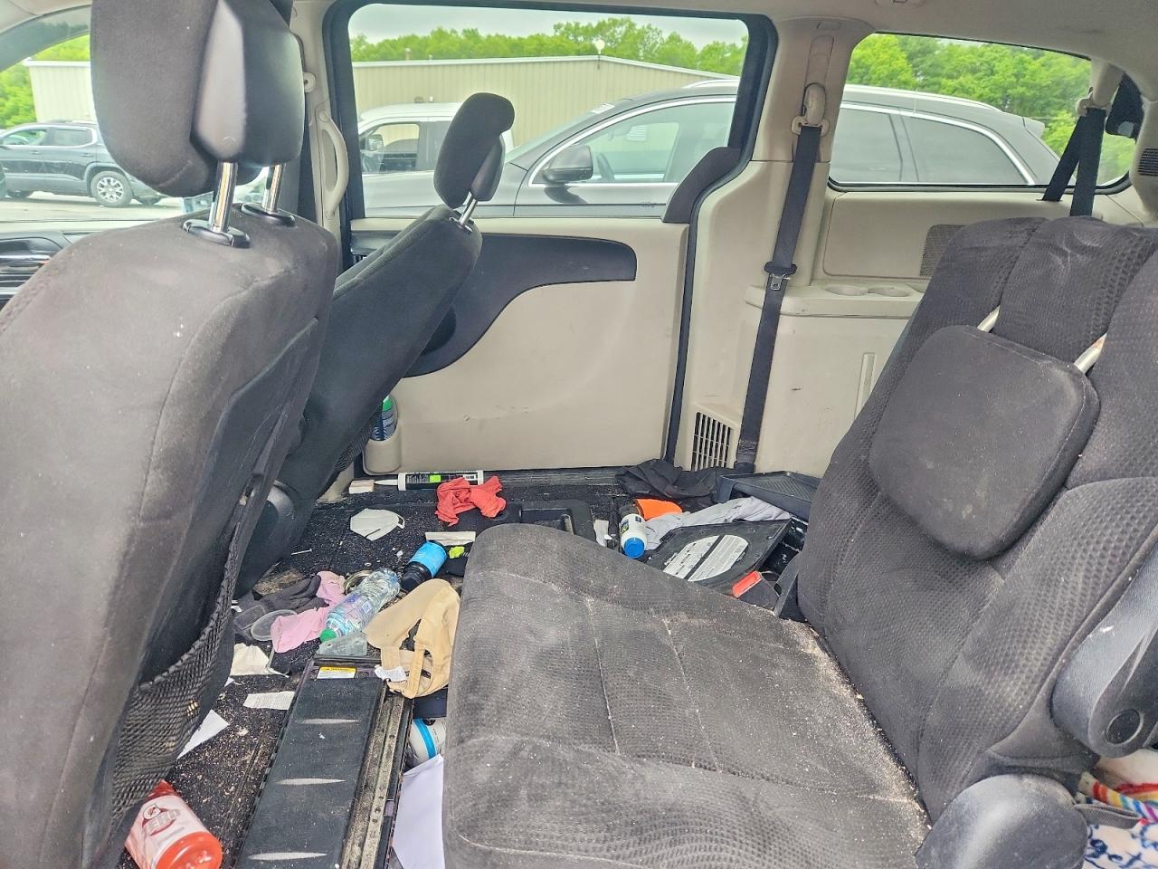 2012 DODGE GRAND CARAVAN SXT photo 21