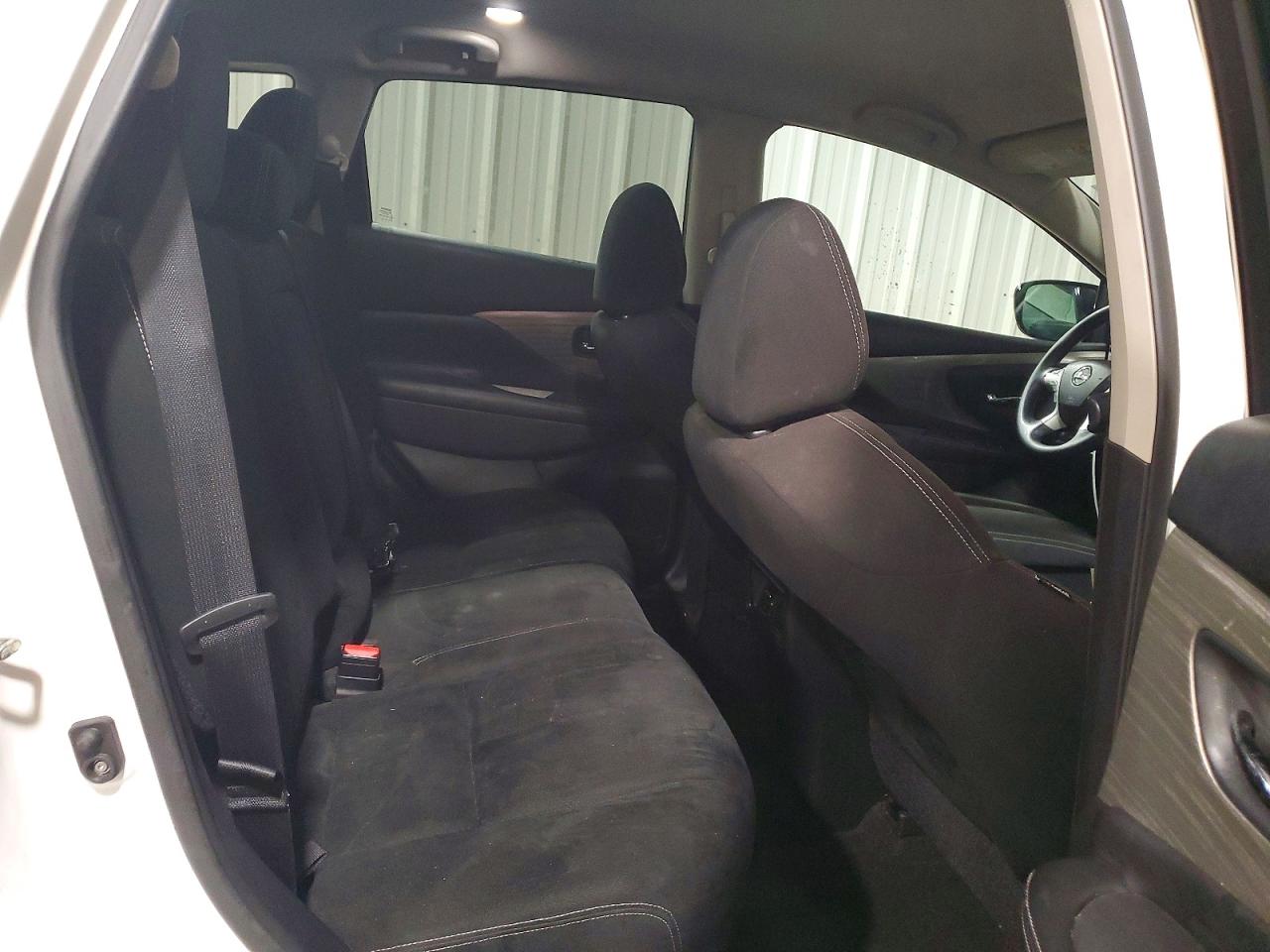 2015 NISSAN MURANO S photo 11