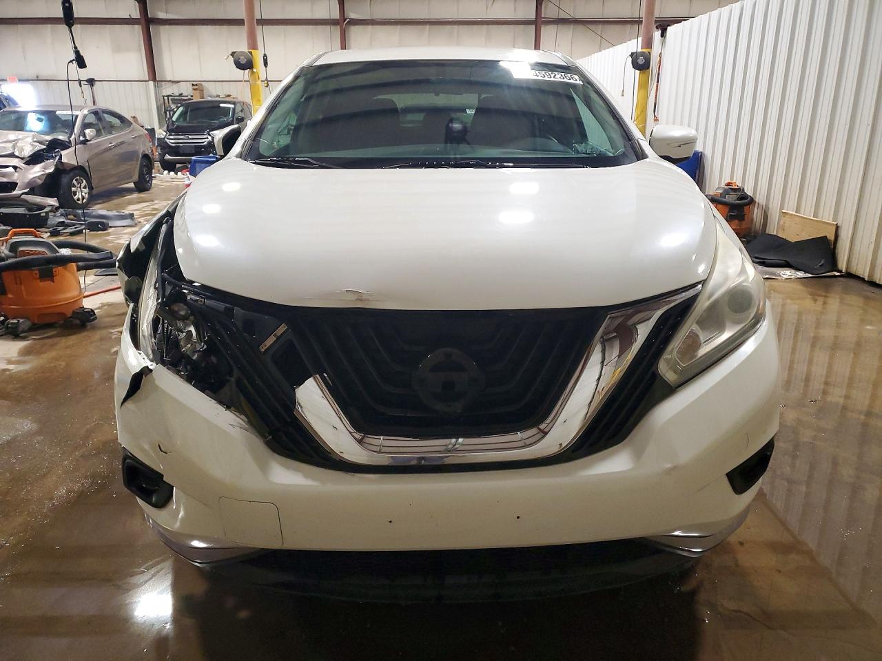2015 NISSAN MURANO S photo 5
