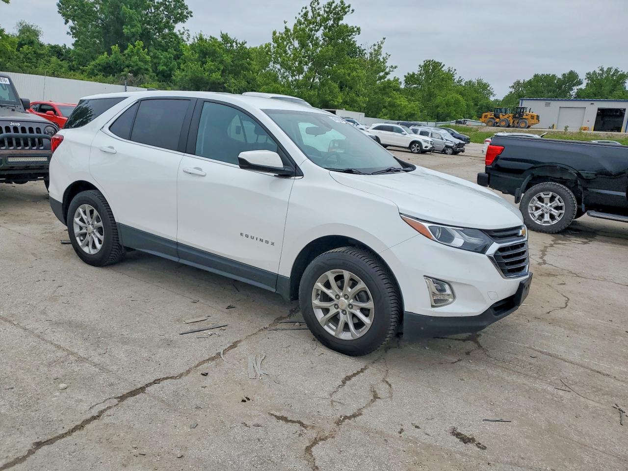 2021 CHEVROLET EQUINOX LT photo 10