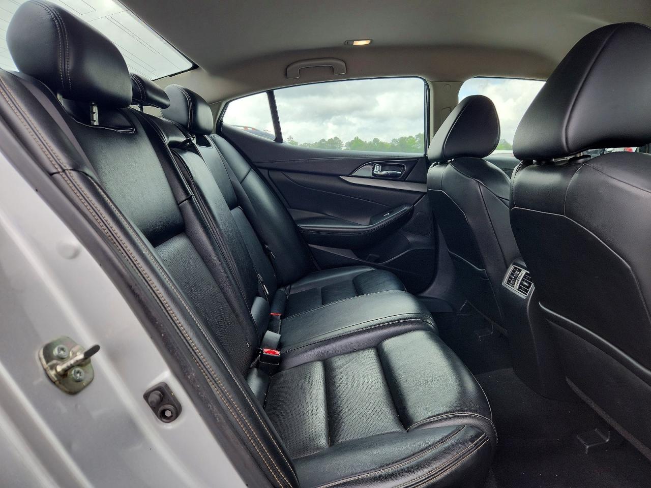 2017 NISSAN MAXIMA 3.5 SV photo 19