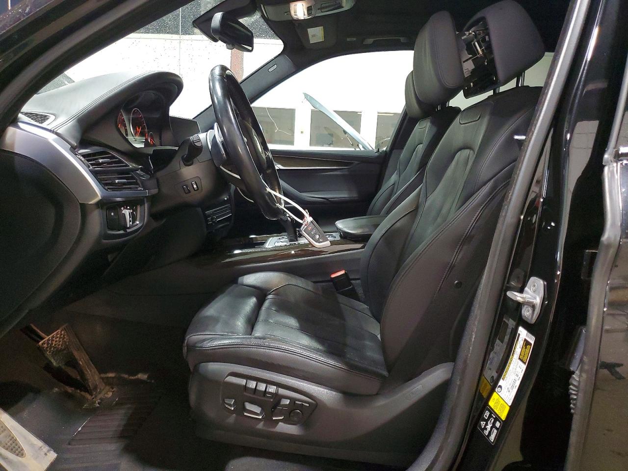 2016 BMW X5 XDRIVE50I photo 13
